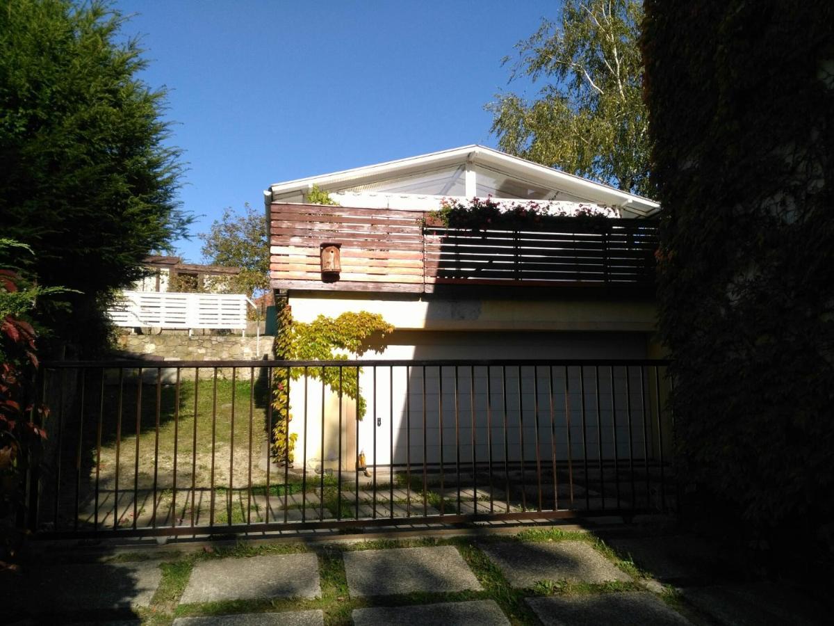 Greenhouse Just 15 Min From The Old Town Bratislava Exterior foto